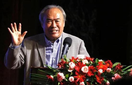 2024-10-29 10月28日，中影集团携《控方证人》《这个杀手不太冷》《爆裂鼓手》《完美的日子》《攻壳机动队》等多部电影亮相第二十六届全国影片推介会，宣布将引进内地院线，多部影史经典和近年佳作即将首登内地银屏，涵盖 西藏自治区：推动藏语译制片深入农牧区 2026-04-23 《中国电影报道》独家策划推出《全国电影工作会议访谈录》系列节目，主持人蓝羽对话全国重点电影省市区电影主管部门负责人、重点影企负责人，聚焦全国电影工作“一盘棋”的生动局面，展现各地在推动电影高质量发展 解析2018美国电影协会报告 全球银幕总数增长7% 2019-03-28 近日，美国电影协会（MPAA）发布了2018年全球电影娱乐市场数据报告，以北美电影市场数据为核心，对多变的娱乐市场进行了一次深刻的分析。